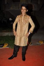 Darsheel Safary at ITA Awards red carpet in Mumbai on 4th Nov 2012,1 (116).JPG